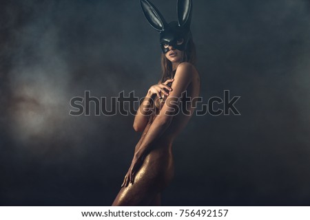 Nude amateur covered in glitter pic apologise Nude amateur covered in glitter pic have