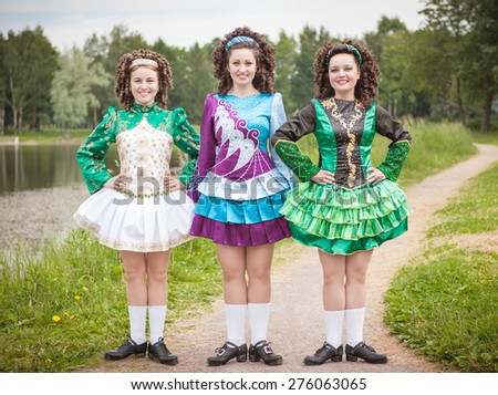 Three Young Beautiful Girls Irish Dance Stock Photo 269992247 ...