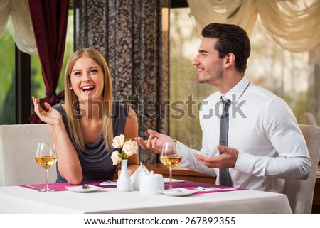https://thumb7.shutterstock.com/display_pic_with_logo/70714/267892355/stock-photo-happy-couple-having-great-time-at-the-restaurant-267892355.jpg