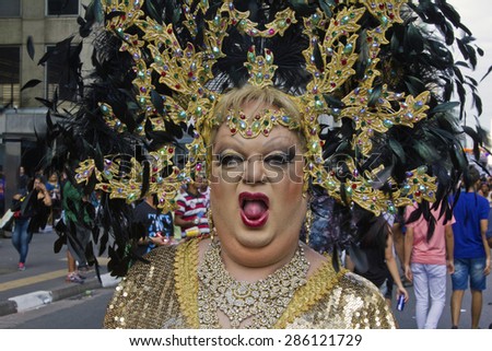 Tranny makes guy eat condom What does pnp mean in gay terms