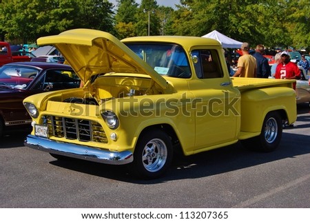 Vintage looking ford pickups #7