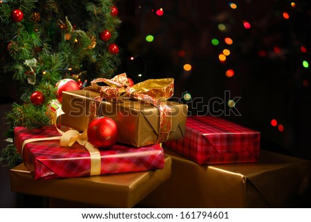 Under tree Stock Photos, Images, & Pictures | Shutterstock