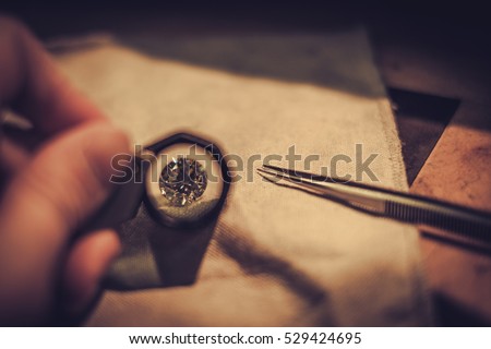 jeweler during the evaluation of jewels.