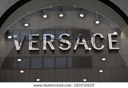 NEW YORK, NY, USA - MAR 17: Versace prestigious storefront on 5th Avenue March 17, 2014 in New York City, United States.