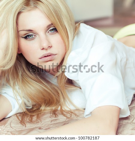 SEXY WET NUDE WOMEN Sexy tjejer japanskt spa stockholm