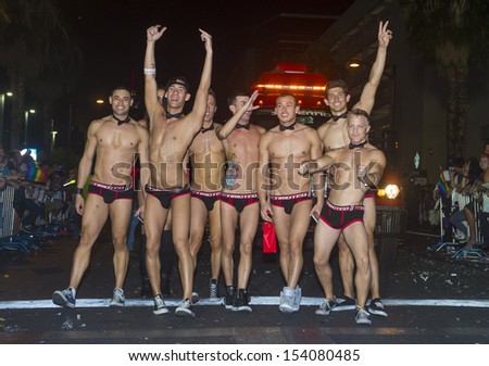 gay in man motorcycle suit gay interracial chat