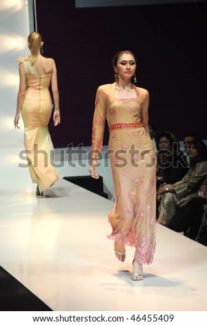 Azura couture fashion designer 8 Azura couture fashion designer 12