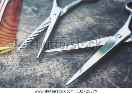Hair cutting shears and comb