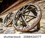 Old Wagon Wheel   Photo  ...