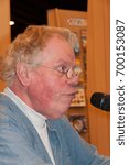 Small photo of Ben Hecker, german voice actor, reading at the Frankfurt Bookfair / Buchmesse Frankfurt 2009, Frankfurt am Main, Germany