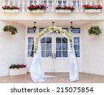 Wedding Archway With Flowers...