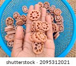 Small photo of Edible Lotus Root is known for its crunchy texture and slightly sweet taste. It is a versatile vegetable and food connoisseurs across the world vouch for this vegetable that can be steamed, deep-fried