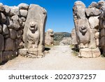 Small photo of Hattusa is the capital of the Hittite State. During the excavations, 5 civilizations emerged. Remains from the Hatti, Assyrian, Hittite, Phrygian, Galatian, Roman and Byzantine periods were found.