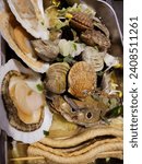 Small photo of abalone, scallops, clams, seafood, tray, sea, fresh, creatures, raw, fish cake, clam stew, grilled clams, assorted clams, ramie clams, raw scallops, raw abalone, alive, close-up, close-up photo