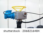 Small photo of Intelligent multi-turn electric actuator for pipeline control in nuclear, explosion-proof and industrial versions.