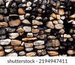 Small photo of Ditty rock wall in outdoor daylight