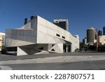 Tel Aviv Museum of Art - Herta and Paul Amir Building