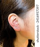 Small photo of Stacked lobe Piercing handle by professional piercer