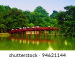 Red Bridge In Hoan Kiem Lake ...