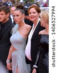 Small photo of CANNES, FRANCE. May 24, 2019: Gaspard Ulliel, Adele Exarchopoulos, Justine Triet & Virginie Efira at the gala premiere for "Sybil" at the Festival de Cannes. Picture: Paul Smith / Featureflash