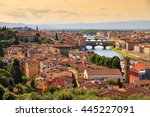 Beautiful cityscape skyline of Firenze (Florence), Italy, with the bridges over the river Arno